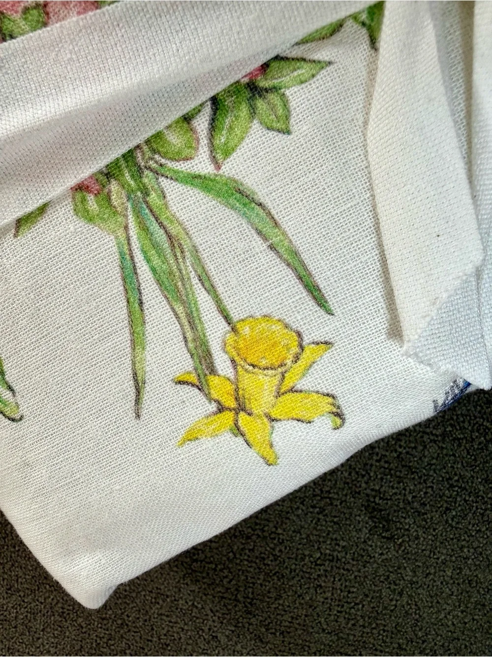 Pottery Barn Peter Rabbit Cotton/Linen Table Runner